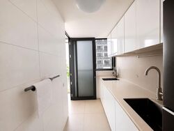 Sky Vue (D20), Condominium #569680741